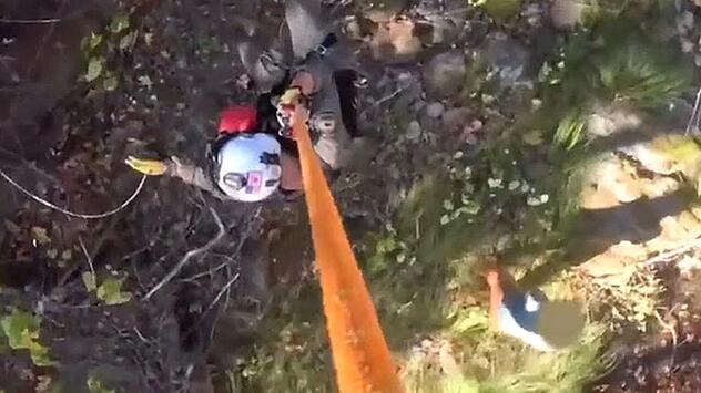 Hilferuf zu spät gelesen: Hubschrauber holt Frau aus Kaliforniens Wildnis