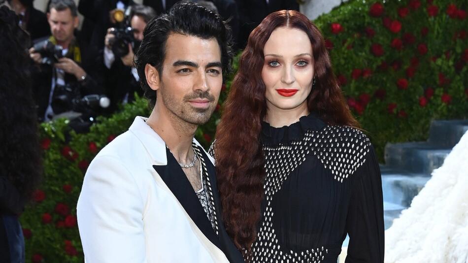 Der Scheidungskrieg zwischen Joe Jonas und Sophie Turner geht in die nächste Runde.