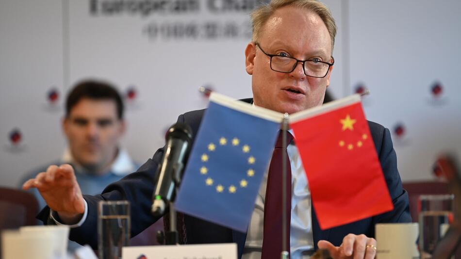 EU-Kammer in China stellt Bericht zu Isolierung vor