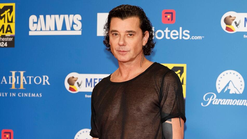 Gavin Rossdale hat öffentlich gemacht, dass seine Mutter nach "einem langen, qualvollen Kampf" ...