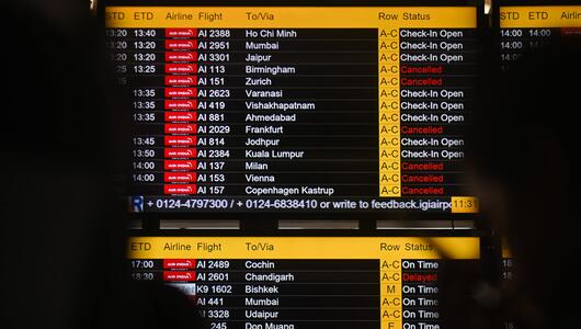 Gestrichene Flüge in Deu-Delhi