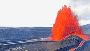 Gewaltige Fontänen: Vulkan Kīlauea schleudert Lava knapp 300 Meter hoch in die Luft