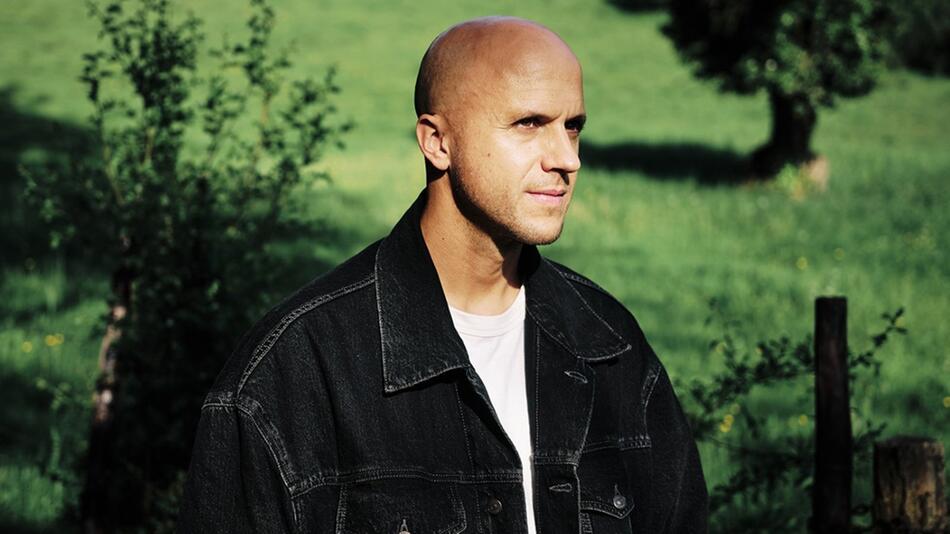 Milow verlor 2008 seinen Vater. Nun zelebriert er dessen Leben mit dem positiven Song "Family Tree".