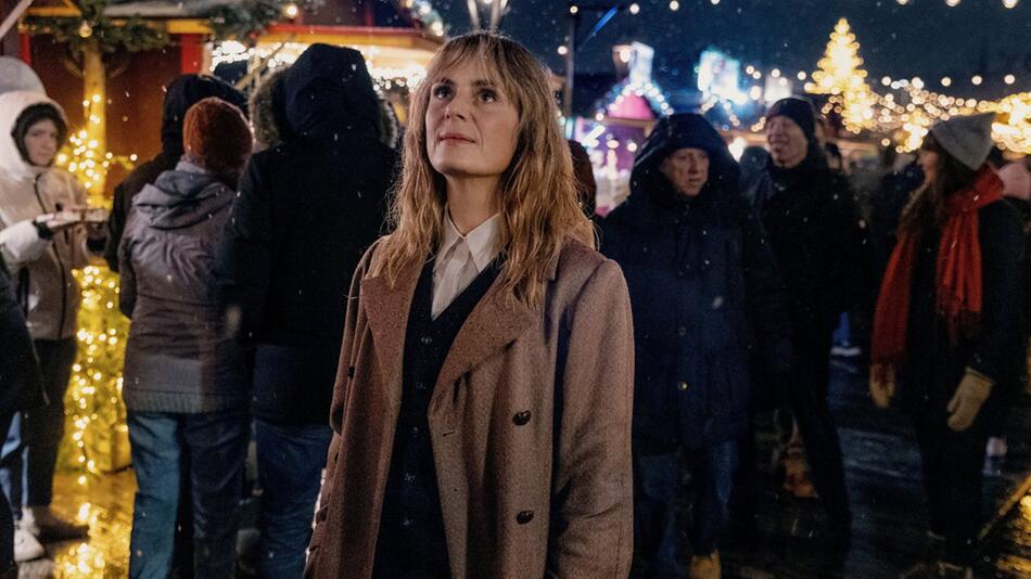 "Tatort: Fährmann": Für Isabelle Grandjean wird die Vorweihnachtszeit zum Spiessrutenlauf.