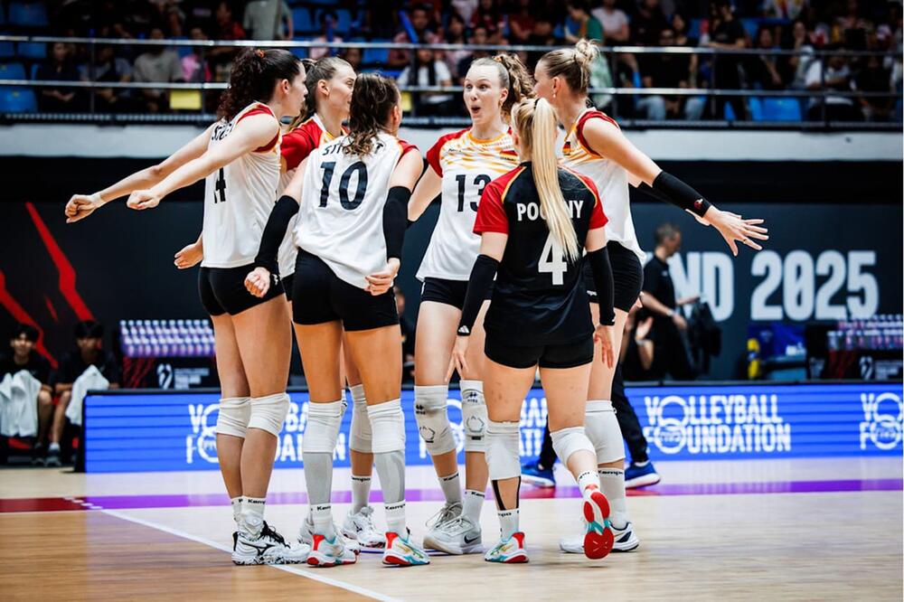Volleyball WM Frauen in Thailand - Deutschland - Kenia