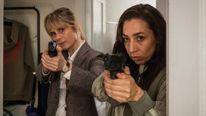 "Tatort: Könige der Nacht": Kommissarin Isabelle Grandjean (Anna Pieri Zuercher, l.) und ihre ...