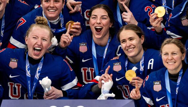 Die Eishockey-Frauen der USA holten 2026 Olympisches Gold.