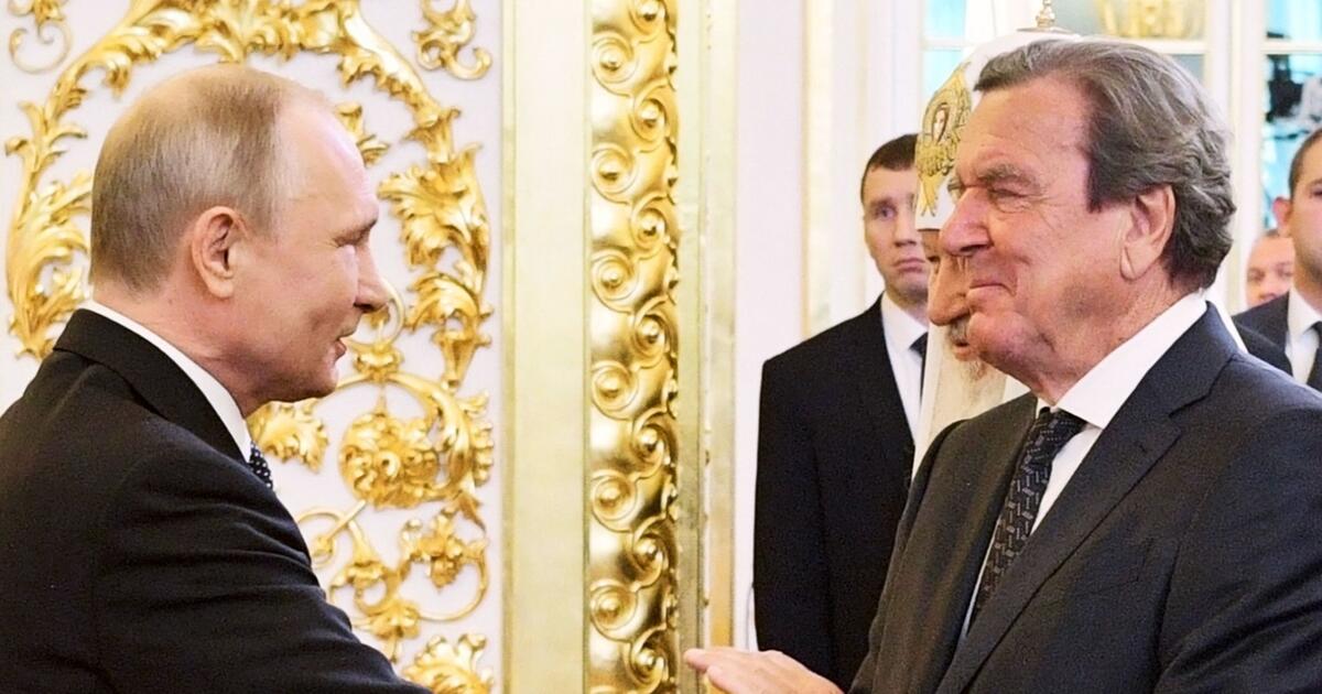 Kreml bestätigt: Putin traf Schröder zu Vieraugengespräch
