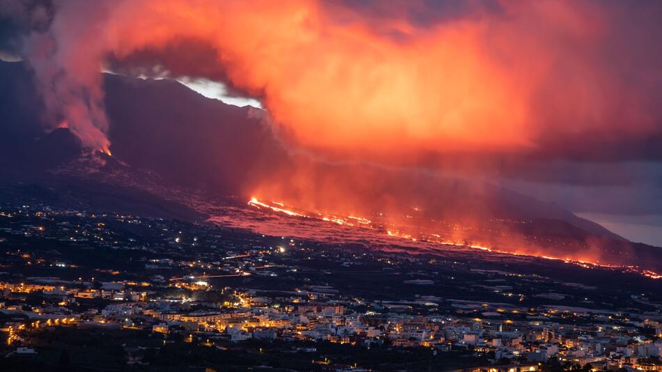 Vulkanausbruch auf Kanareninsel La Palma