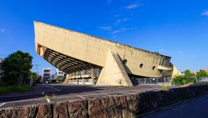 Gymnasium von Kenzo Tanges