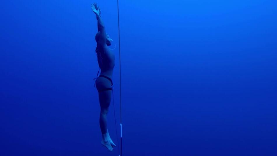 Freediver küren vor der Küste Zyperns die neuen Weltmeister
