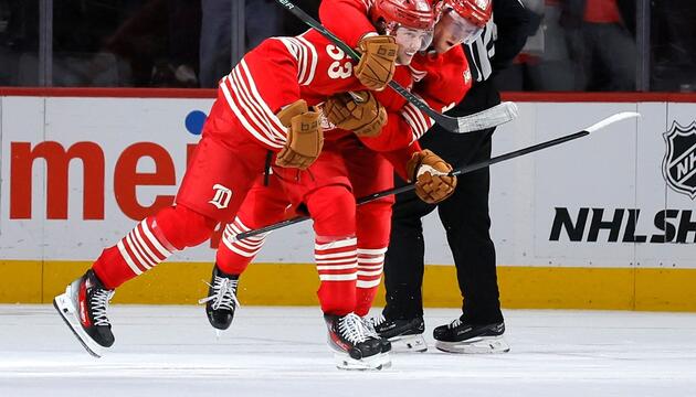Detroit Red Wings - Washington Capitols
