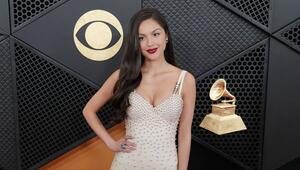 Olivia Rodrigo veröffentlicht im Juni ihr drittes Studioalbum mit dem Titel "you seem pretty sad ...