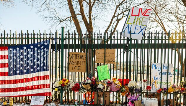 Minneapolis - Alex Pretti