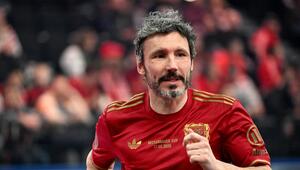 Mark van Bommel im Einsatz beim Beckenbauer Cup Mitte März 2025.