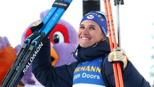 Comeback in Hochfilzen: Julia Simon ist nach Sperre zurück