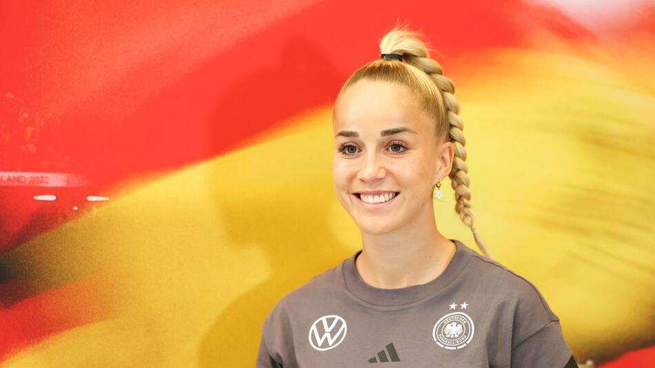 Fussball: EM, Frauen, Medientag im Trainingslager des DFB-Teams