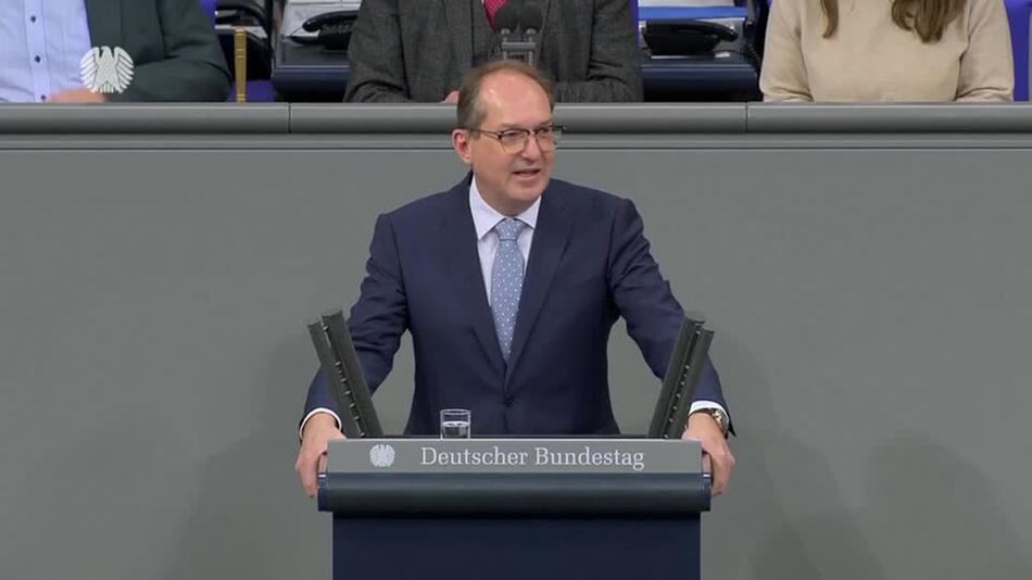Bundestag stimmt für Abschaffung von Einbürgerung nach drei Jahren