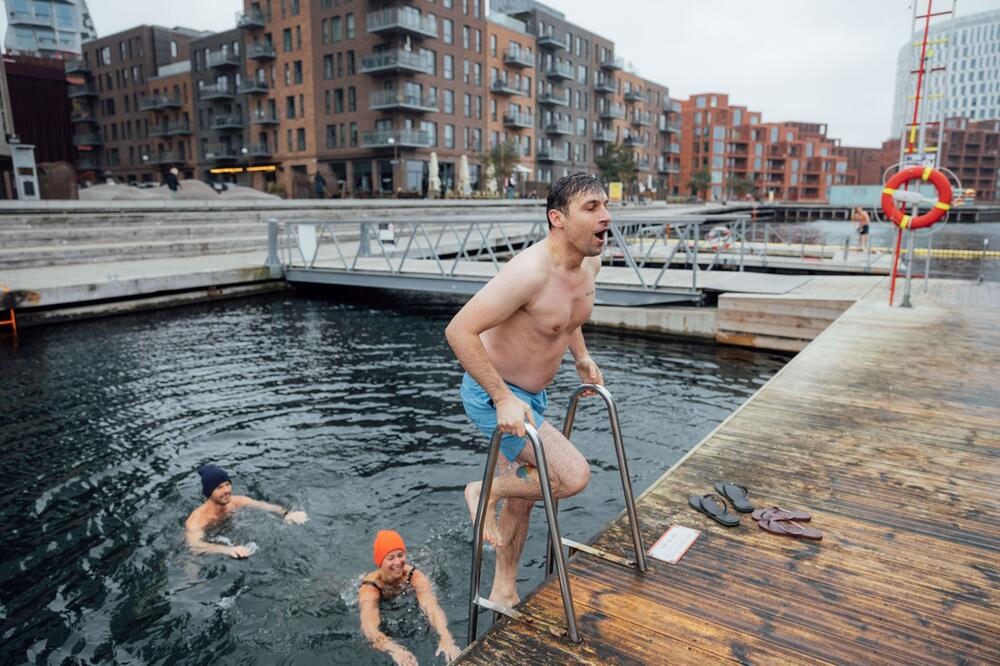 Winterbaden an einer der zahlreichen Badestellen in Kopenhagen