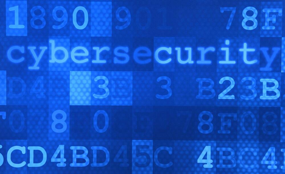 Das Wort "Cybersecurity" auf einem Plakat