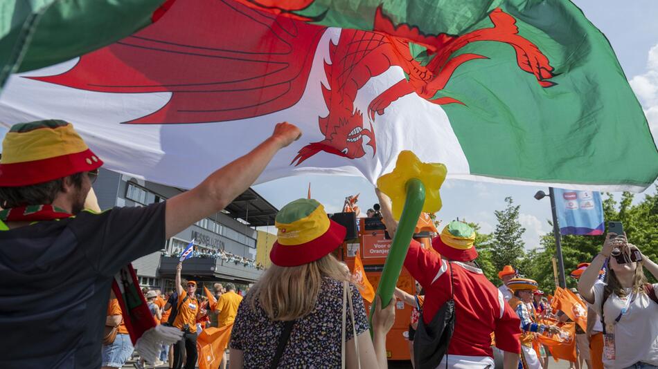 Euro 2025 - Wales - Niederlande