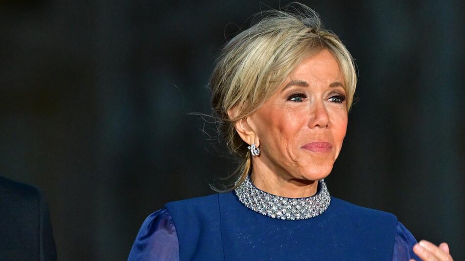 Brigitte Macron ist die Gattin des französischen Präsidenten Emmanuel Macron