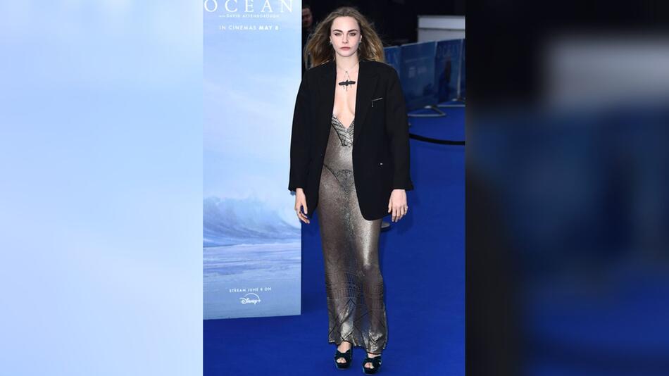 Cara Delevingne setzt auf Transparenz.