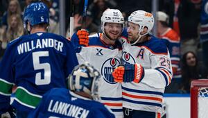 Vancouver Canucks - Edmonton Oilers