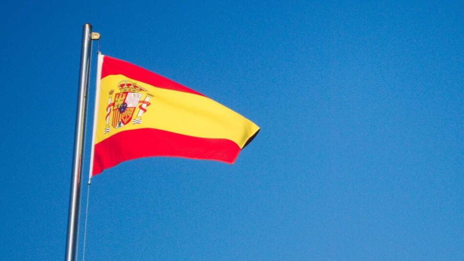 Umweltnotstand in Spanien ausgerufen - wegen massenhaft weisser Kügelchen