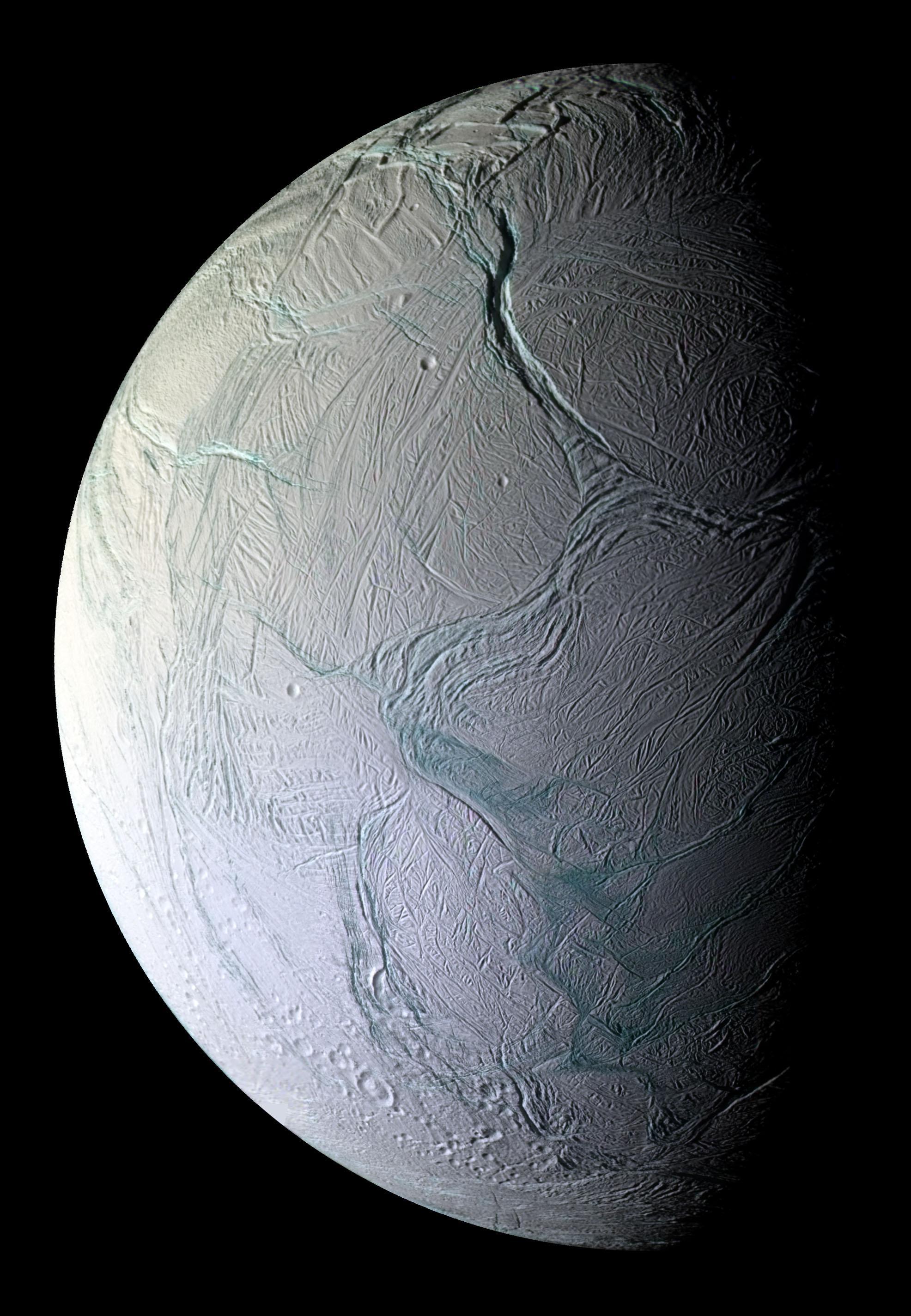 Cassini liefert spektakuläre Aufnahmen von Saturn und seinen Monden GMX.CH Cassini liefert spektakuläre Aufnahmen von Saturn und seinen Monden GMX.CH