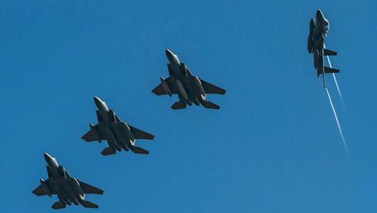 F-15 Kampfjets der Royal Saudi Air Force