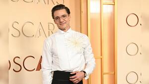 Pedro Pascal erschien frisch rasiert zur Oscarverleihung.