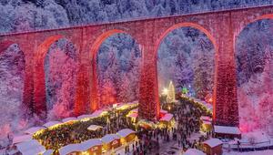Der Weihnachtsmarkt in der Ravennaschlucht in Breitnau zählt wohl zu den aussergewöhnlichsten in ...