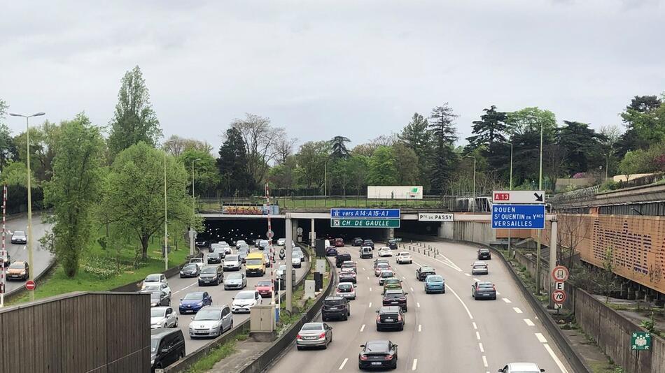 Paris reserviert Autobahnspur für Fahrgemeinschaften