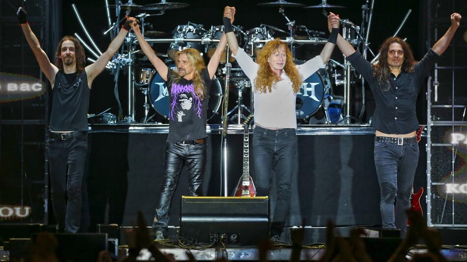 US-Metalband Megadeth (v.l.): Dirk Verbeuren, James LoMenzo, Dave Mustaine und Kiko Loureiro bei ...