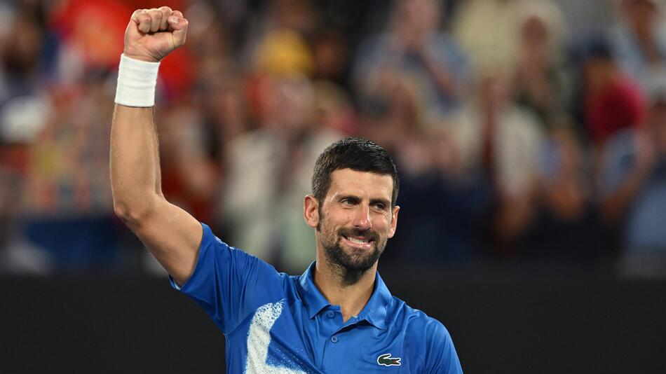 Novak Djokovic hat bei den Australien Open mal wieder eine zweite Runde überstanden.