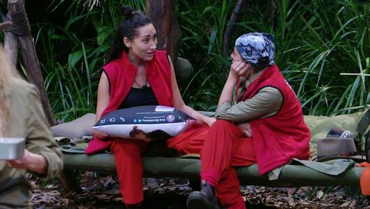 Eva Benetatou, Samira Yavuz