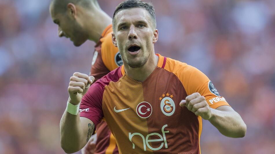 Lukas Podolski, Transfer News, Fussball, China