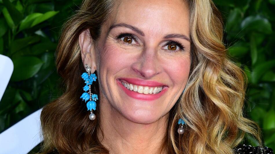 Julia Roberts