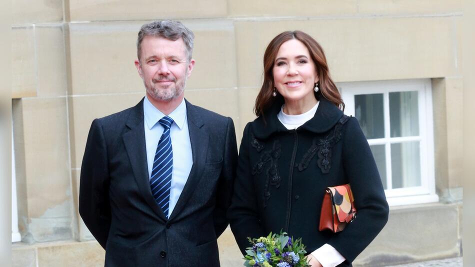 König Frederik und Königin Mary feiern ihr erstes Weihnachten als Monarchenpaar.