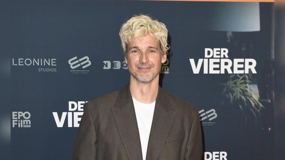 Ob er auch ohne Lachen kann? Florian David Fitz auf dem roten Teppich bei einer Premiere.