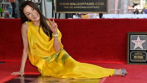 Michelle Yeoh bei der Enthüllungszeremonie ihres Sterns auf dem Walk of Fame in Hollywood.