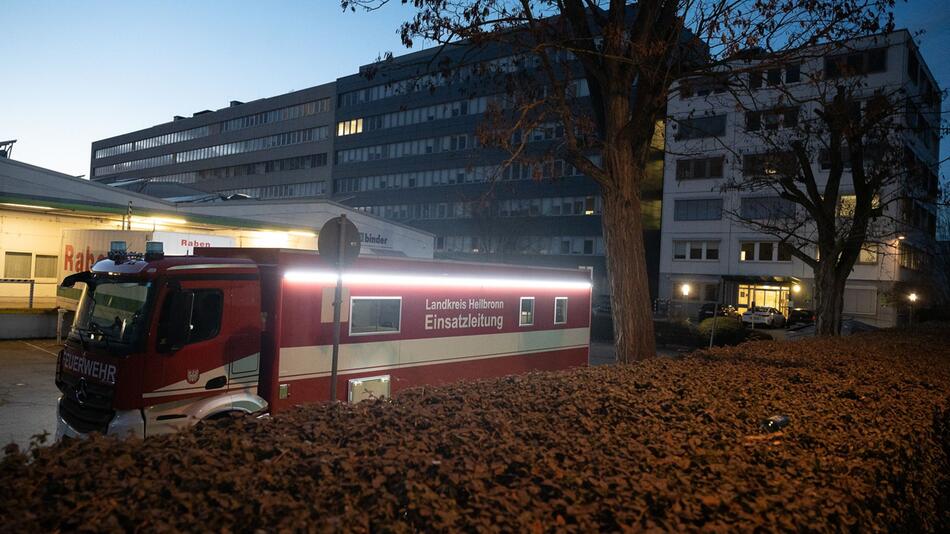 Drei Personen durch Explosion in Neckarsulm verletzt