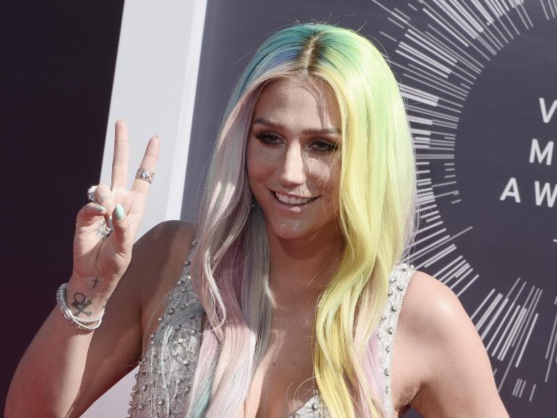 Kesha die. Kesha. Kesha певица. Кеша певица 2022. Kesha сейчас.