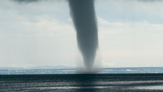 Wasserhose auf dem Bodensee