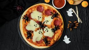 Diese Pizza ist ein Hit an Halloween.
