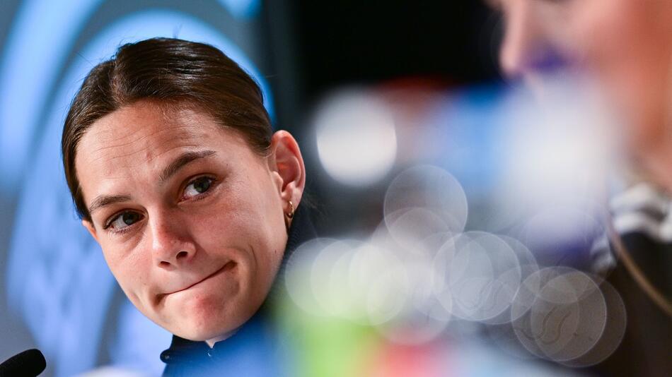 Frauenfussball-EM - Pressekonferenz Deutschland