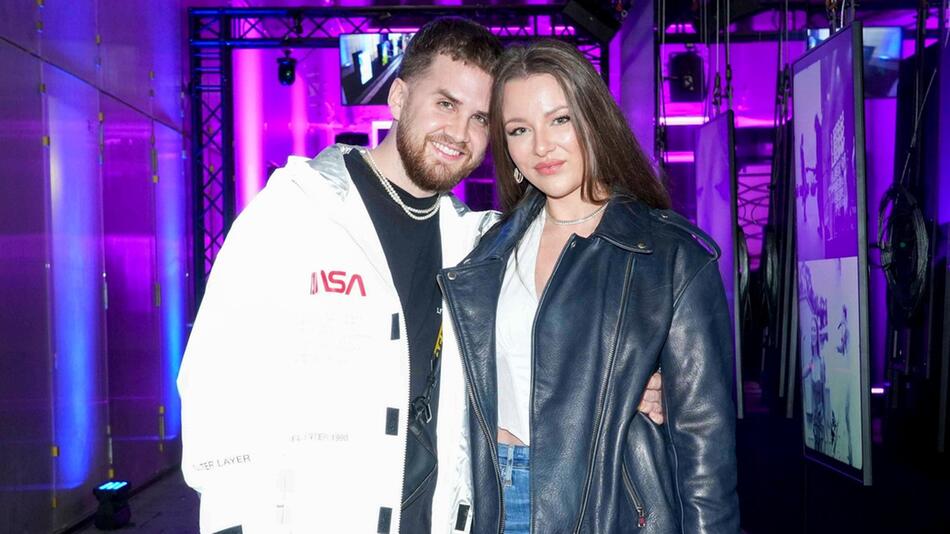 Joelina Drews und ihr Freund Adrian liessen sich in Vegas trauen.