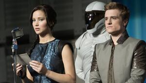 "Die Tribute von Panem - Catching Fire" mit Jennifer Lawrence und Josh Hutcherson als Katniss ...
