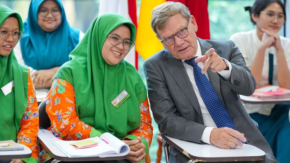 Aussenminister Wadephul besucht Japan und Indonesien